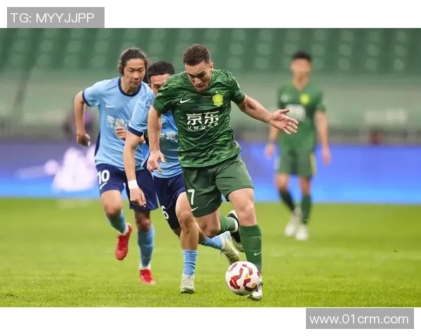 2013年中超联赛北京国安迎战武汉卓尔精彩对决回顾与分析